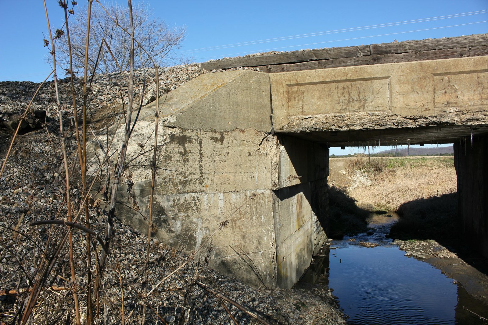 West abutment